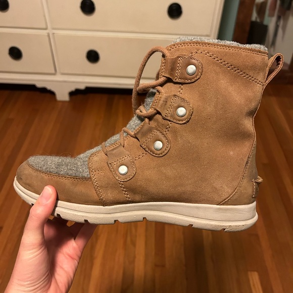 Women's SOREL Explorer Joan Waterproof Winter Boots - Picture 1 of 7